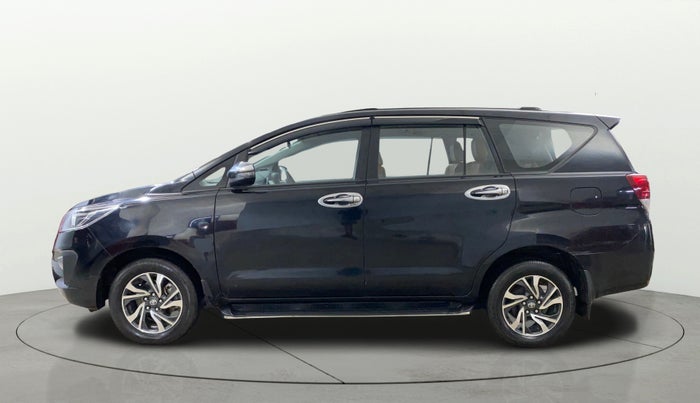 2022 Toyota Innova Crysta 2.7 GX AT 7 STR, Petrol, Automatic, 28,249 km, Left Side