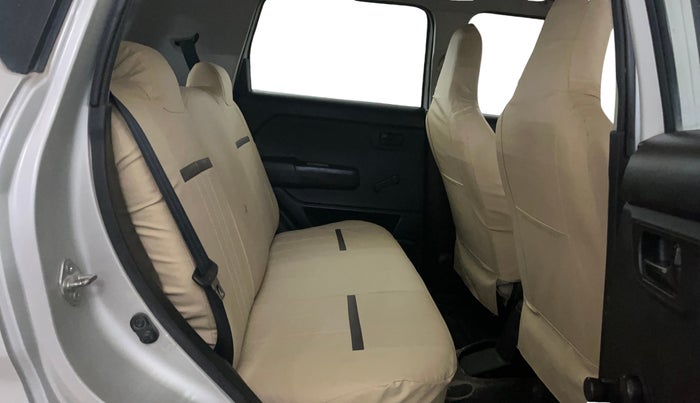 2019 Maruti New Wagon-R LXI CNG 1.0, CNG, Manual, 73,903 km, Right Side Rear Door Cabin