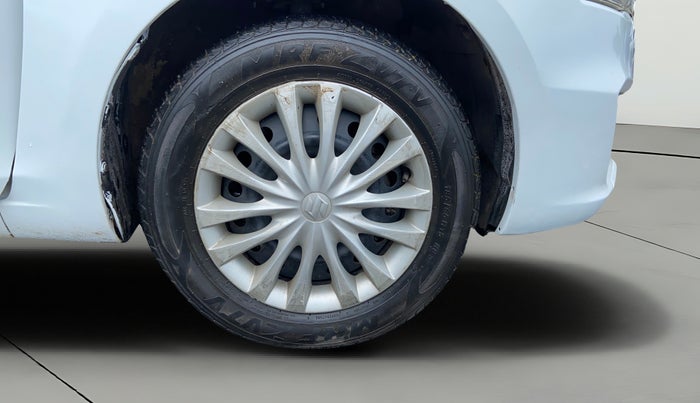 2017 Maruti Ciaz SIGMA 1.4 MT PETROL, Petrol, Manual, 32,325 km, Right Front Wheel
