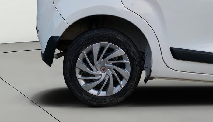 2020 Maruti New Wagon-R VXI 1.0 AMT, Petrol, Automatic, 65,974 km, Right Rear Wheel