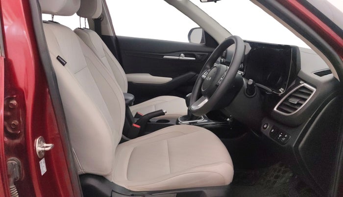 2022 KIA SELTOS HTK PLUS 1.5 DIESEL IMT, Diesel, Manual, 44,882 km, Right Side Front Door Cabin