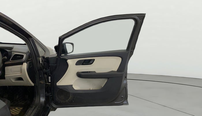 2021 Tata ALTROZ XE PETROL, Petrol, Manual, 81,966 km, RHS Front Door