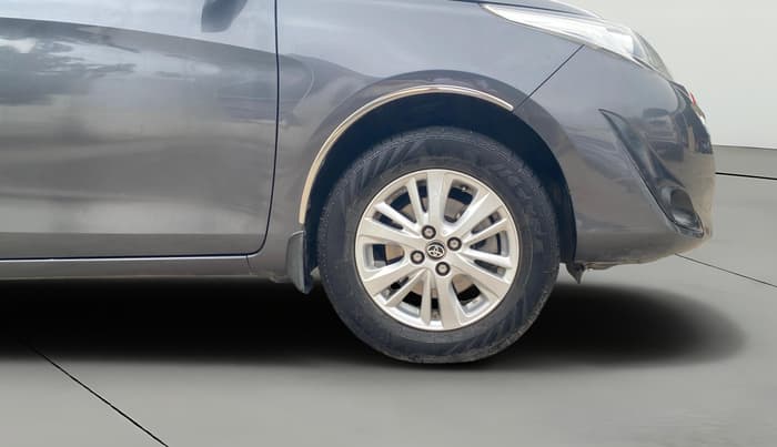 2018 Toyota YARIS VX CVT, Petrol, Automatic, 78,594 km, Right Front Wheel