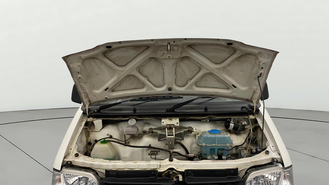 2023 Maruti Eeco 5 STR AC CNG, CNG, Manual, 41,811 km, Open Bonet