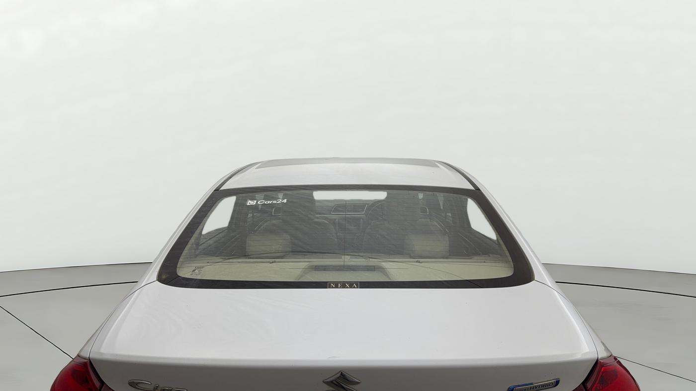 2018 Maruti Ciaz ALPHA  AT 1.5 SHVS PETROL, Petrol, Automatic, 15,927 km, Rear Windshield