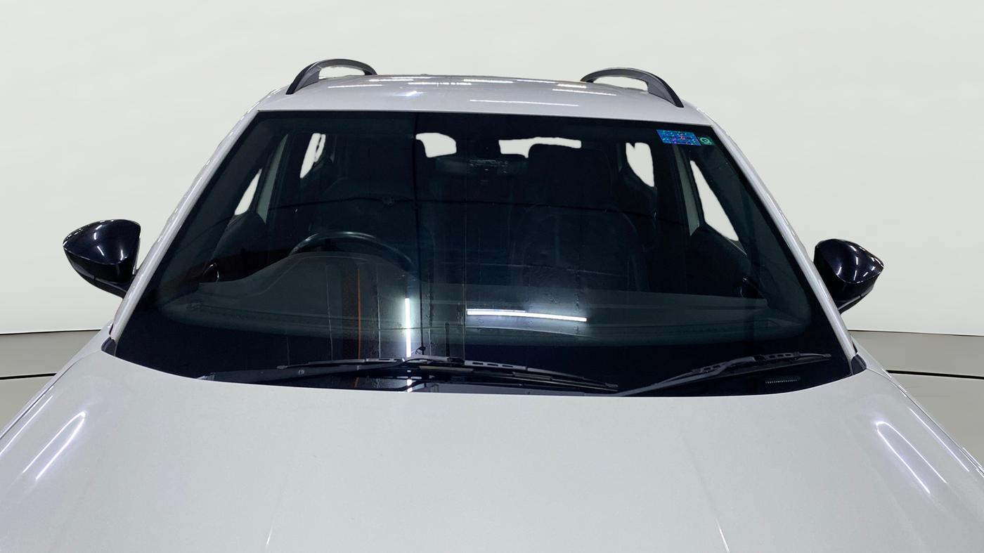 2024 Volkswagen TAIGUN GT Line 1.0L TSI AT, Petrol, Automatic, 34,097 km, Front Windshield