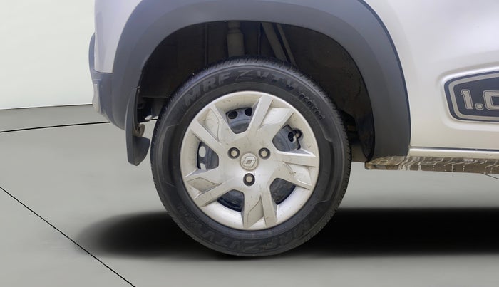 2021 Renault Kwid RXT 1.0 AMT (O), Petrol, Automatic, 21,790 km, Right Rear Wheel