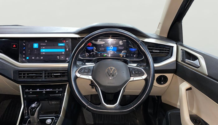 2022 Volkswagen VIRTUS TOPLINE TSI 1.0 AT, Petrol, Automatic, 16,917 km, Steering Wheel Close Up