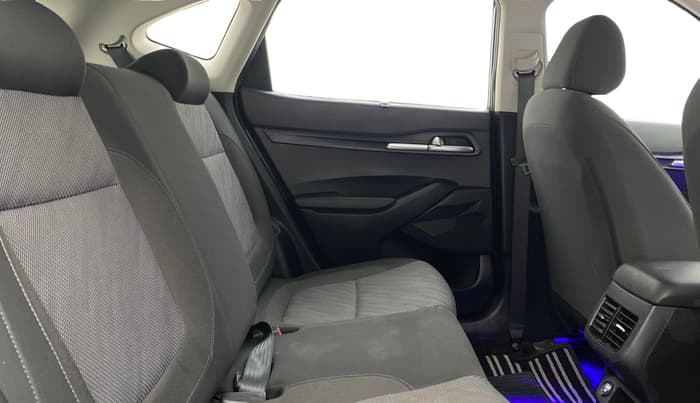 2020 KIA SELTOS HTK PLUS 1.5, Petrol, Manual, 35,046 km, Right Side Rear Door Cabin
