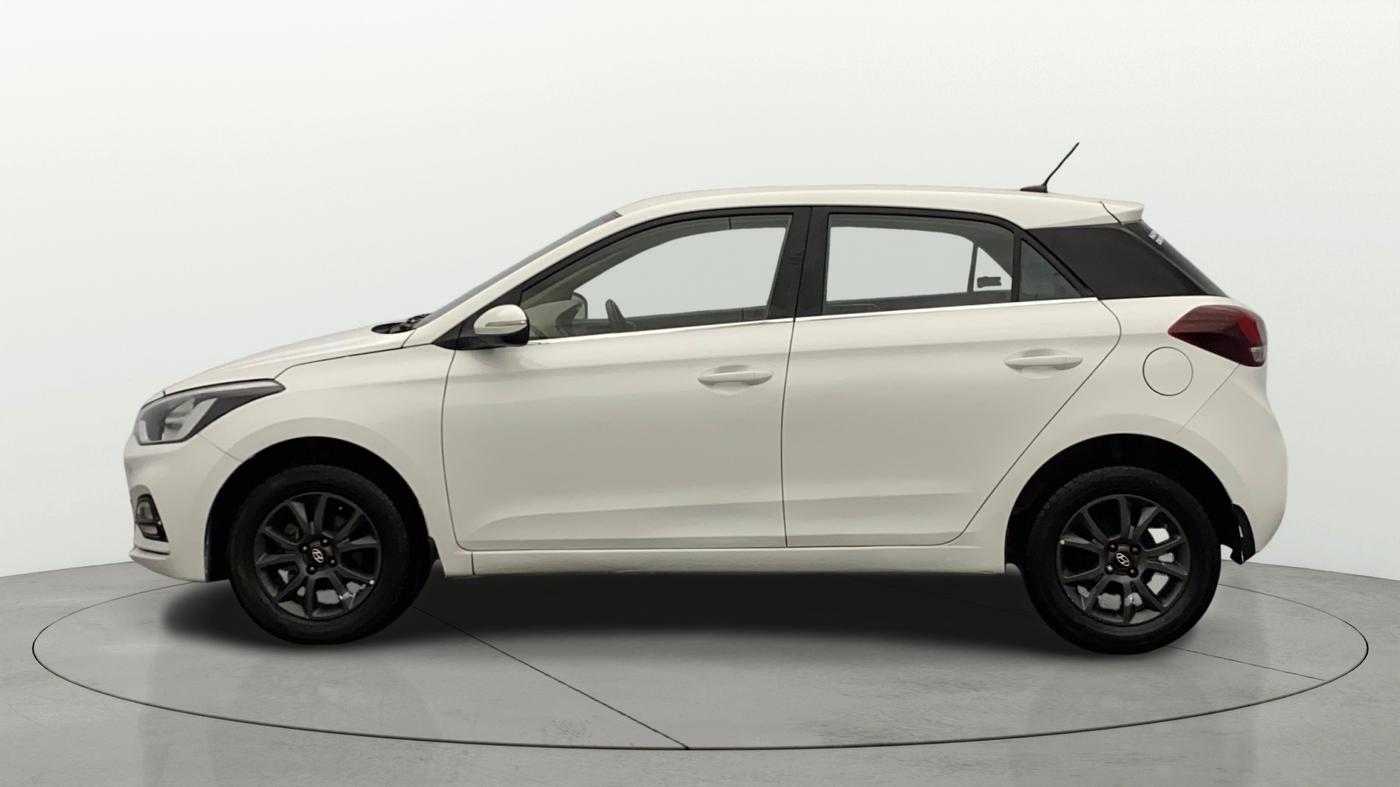 2020 Hyundai Elite i20 SPORTZ PLUS 1.2, Petrol, Manual, 91,158 km, Left Side