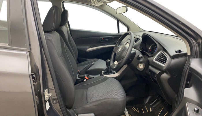 2021 Maruti S Cross SIGMA 1.5, Petrol, Manual, 44,423 km, Right Side Front Door Cabin