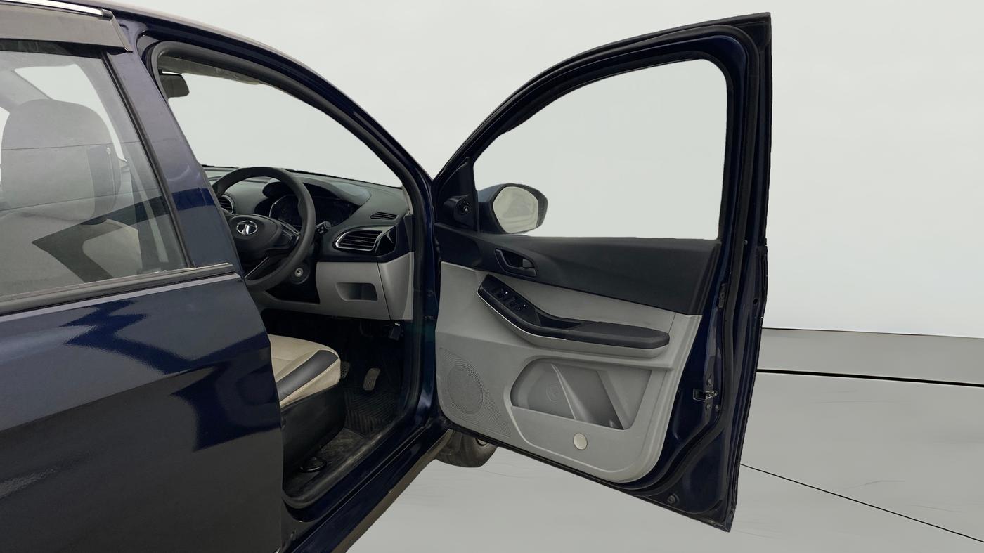 2021 Tata Tiago XT PETROL, Petrol, Manual, 36,783 km, RHS Front Door