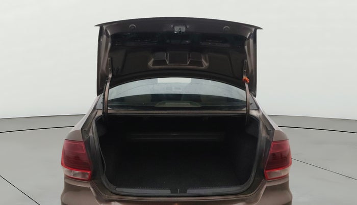 2017 Volkswagen Vento HIGHLINE PETROL AT, Petrol, Automatic, 1,13,017 km, Boot Door Open