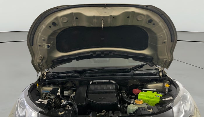 2022 Tata NEXON XZA PLUS DIESEL KAZIRANGA, Diesel, Automatic, 59,140 km, Open Bonet