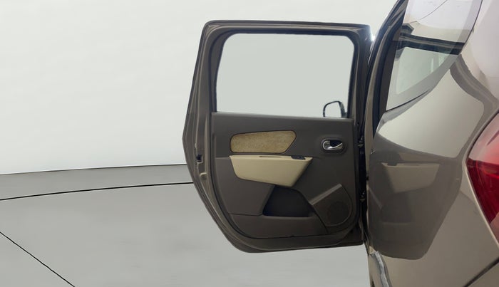 2015 Renault Lodgy 110 PS RXZ STEPWAY 7 STR, Diesel, Manual, 88,207 km, LHS Rear Door