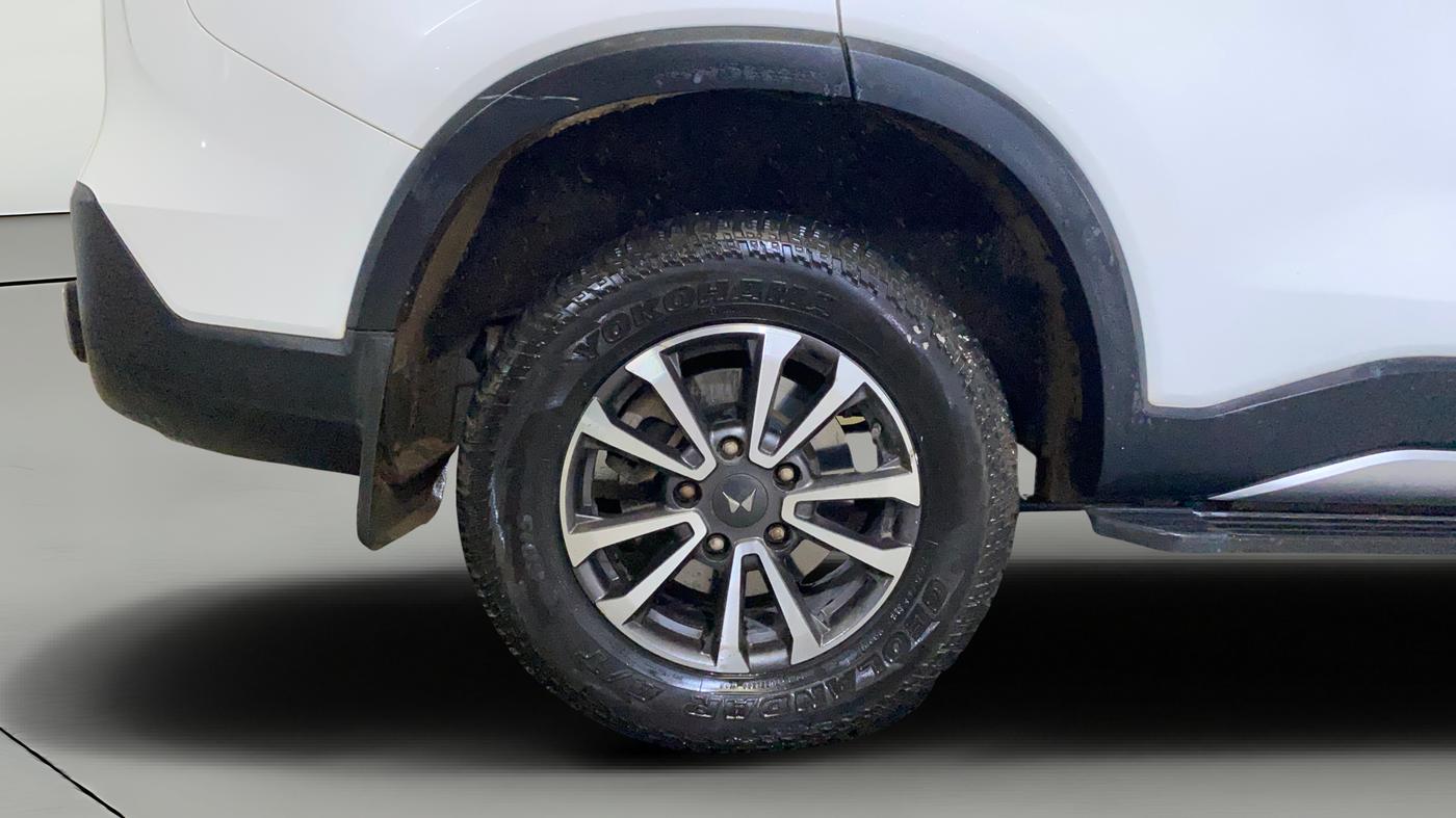 2023 Mahindra SCORPIO-N Z8 L DIESEL MT 2WD 7 STR, Diesel, Manual, 88,881 km, Right Rear Wheel