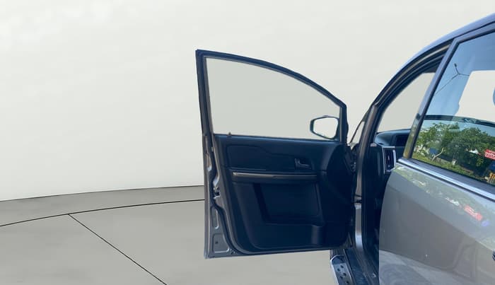 2019 Tata Hexa XTA 4X2 7 STR, Diesel, Automatic, 95,640 km, LHS Front Door