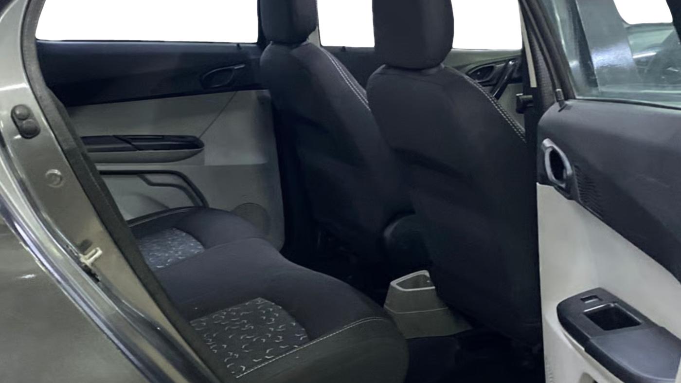 2020 Tata Tiago XT PETROL, Petrol, Manual, 1,14,027 km, Right Side Rear Door Cabin