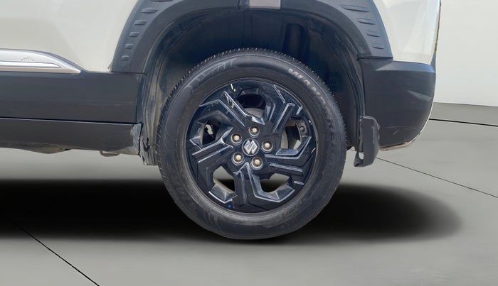 2023 Maruti BREZZA ZXI AT SMART HYBRID, Petrol, Automatic, 60,097 km, Left Rear Wheel