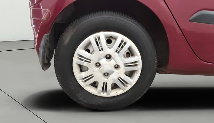 2014 Hyundai i10 MAGNA 1.1, Petrol, Manual, 10,762 km, Right Rear Wheel