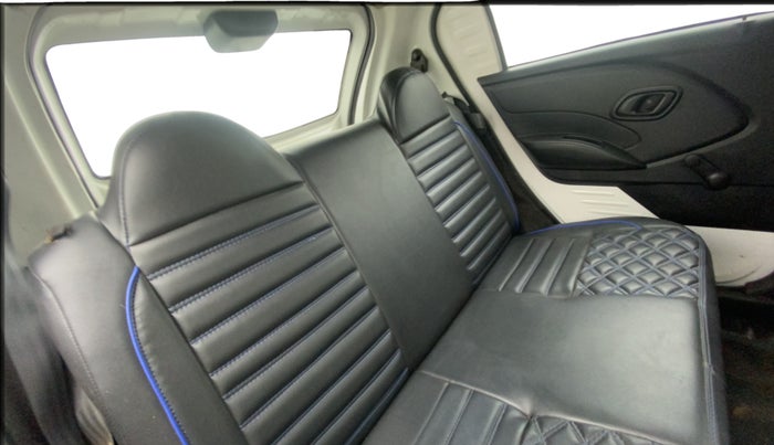 2017 Datsun Redi Go T (O), Petrol, Manual, 1,03,988 km, Right Side Rear Door Cabin