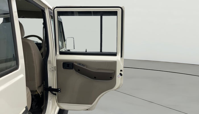 2025 Mahindra Bolero B6, Diesel, Manual, 4,318 km, RHS Rear Door