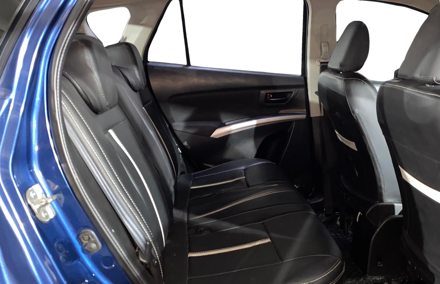 2021 Maruti S Cross SIGMA 1.5, Petrol, Manual, 33,374 km, Right Side Rear Door Cabin
