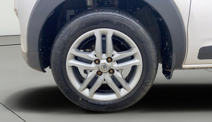 2020 Renault TRIBER RXZ AMT, Petrol, Automatic, 20,552 km, Left Front Wheel