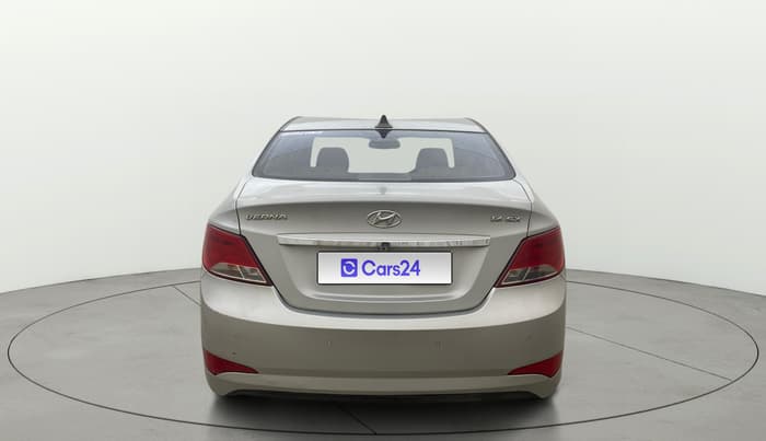 2016 Hyundai Verna 1.6 VTVT SX, Petrol, Manual, 66,390 km, Back/Rear