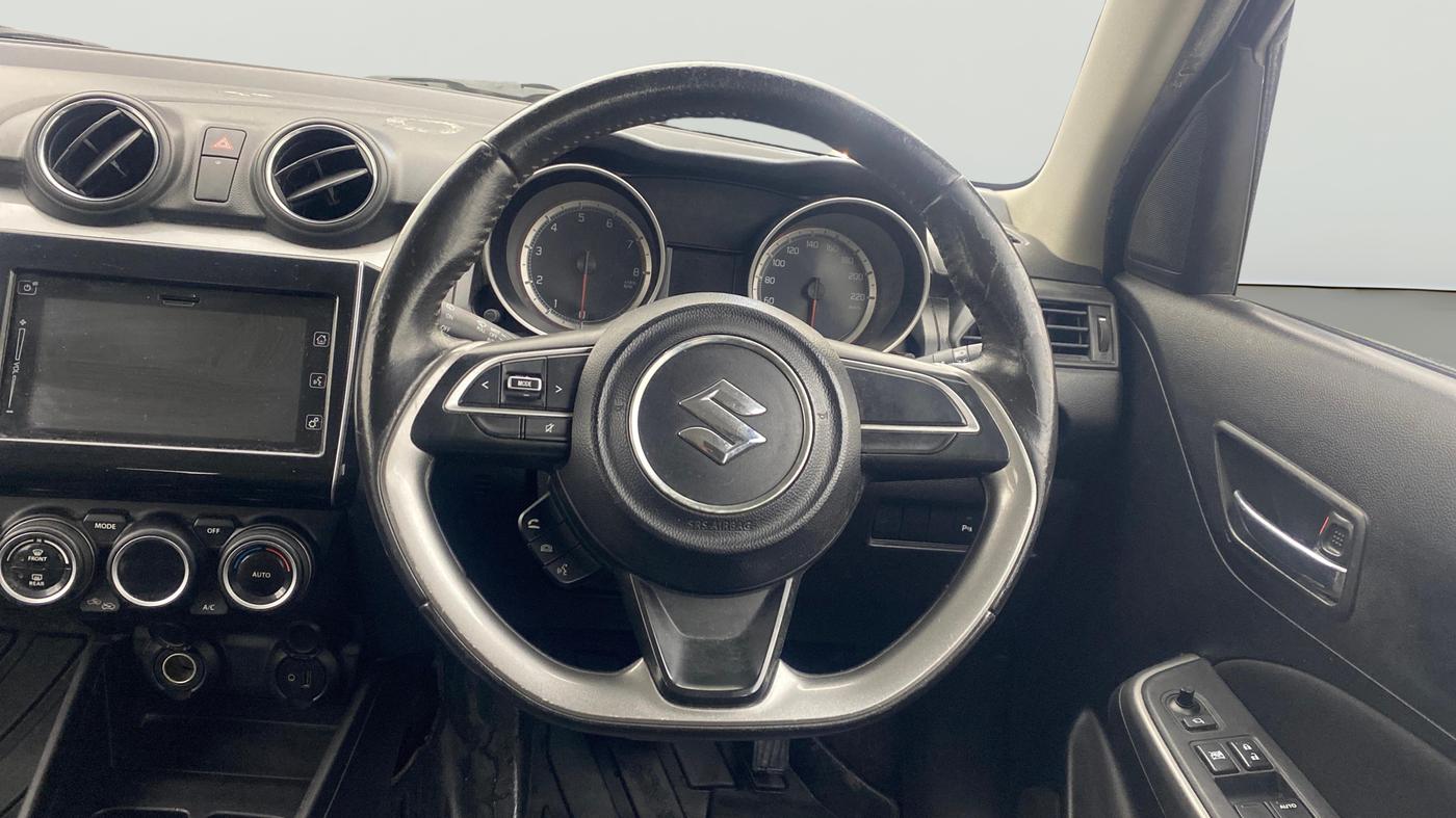 2019 Maruti Swift ZXI PLUS AMT, Petrol, Automatic, 81,368 km, Steering Wheel Close Up