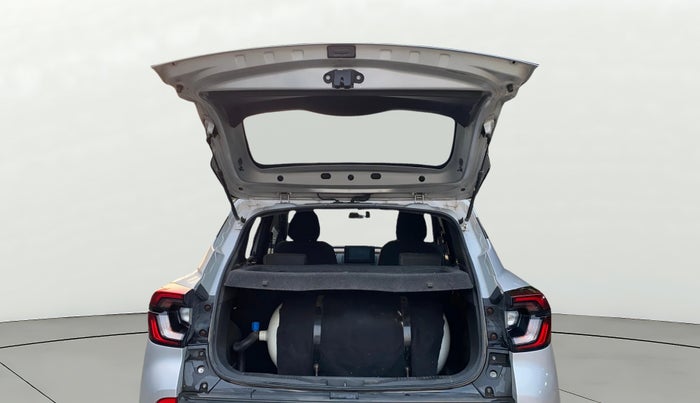 2022 Renault Kiger RXT (O) MT, CNG, Manual, 70,181 km, Boot Door Open