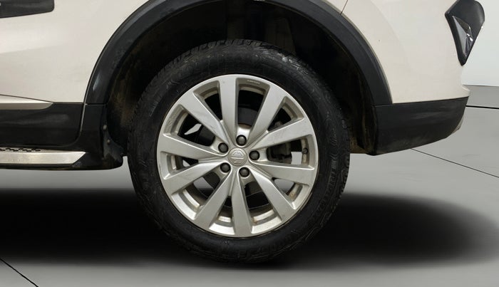 2024 MG ASTOR Select 1.5 CVT (Ivory), Petrol, Automatic, 20,164 km, Left Rear Wheel