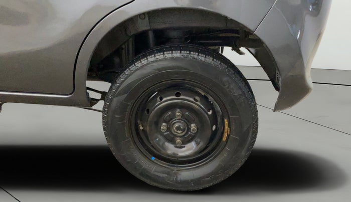 2018 Maruti Alto 800 LXI, Petrol, Manual, 35,694 km, Left Rear Wheel