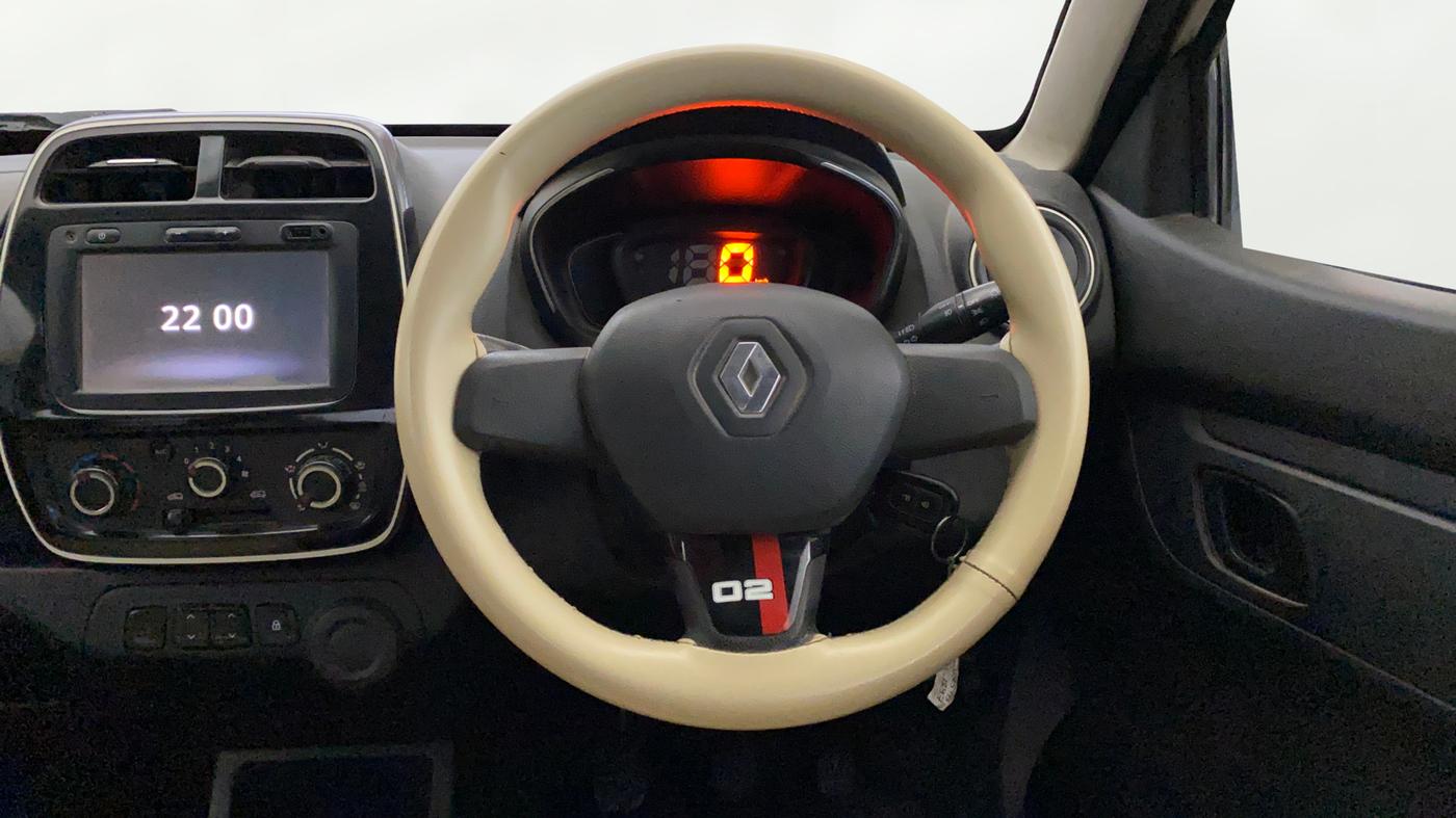 2017 Renault Kwid RXT 1.0, Petrol, Manual, 61,579 km, Steering Wheel Close Up