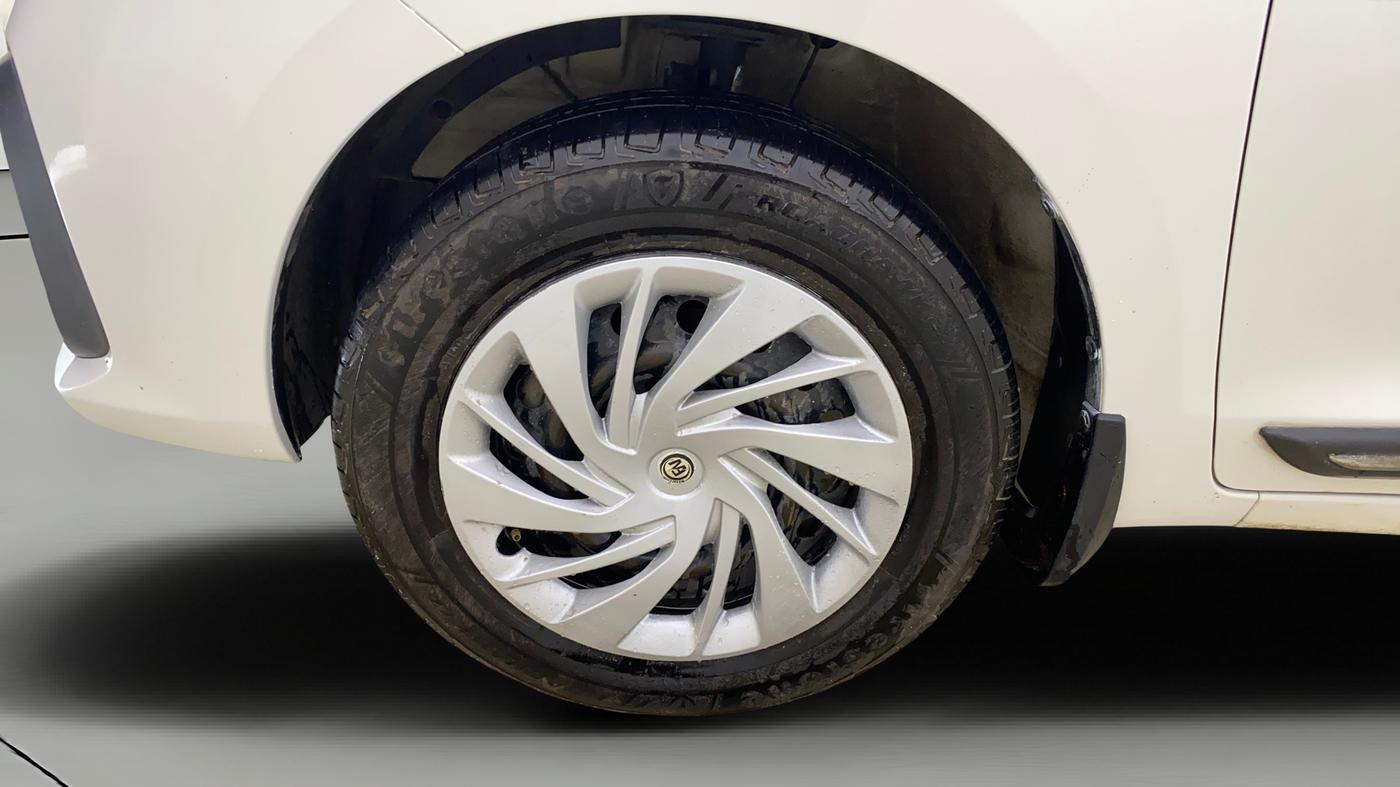 2021 Maruti Ertiga VXI SHVS, Petrol, Manual, 75,010 km, Left Front Wheel
