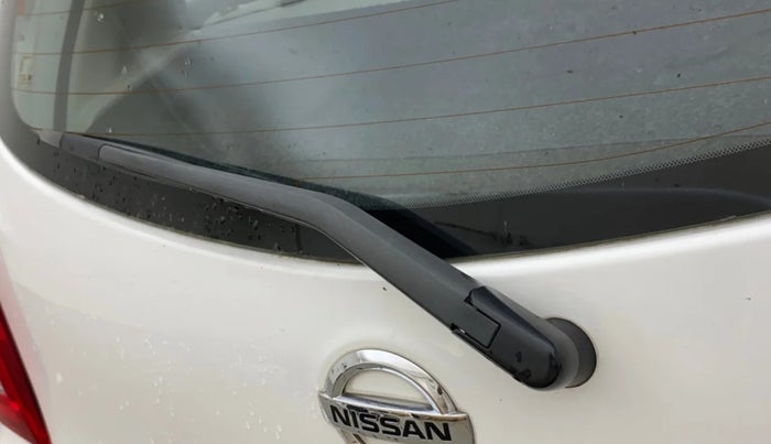 2016 Nissan Micra XV CVT, Petrol, Automatic, 1,36,896 km, Rear Wiper