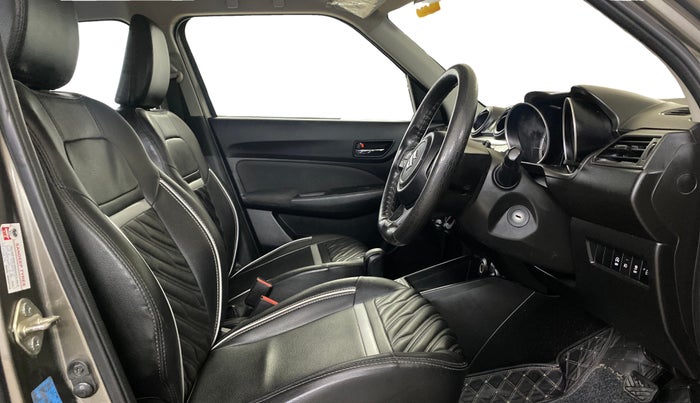 2022 Maruti Swift VXI AMT, Petrol, Automatic, 37,832 km, Right Side Front Door Cabin