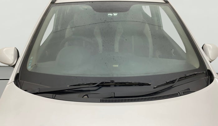 2015 Hyundai Grand i10 ASTA (O) 1.2 KAPPA VTVT, Petrol, Manual, 1,09,122 km, Front Windshield