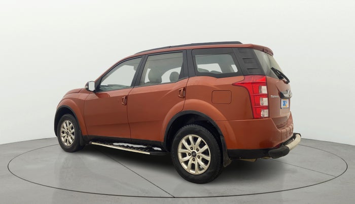 2016 Mahindra XUV500 W8, Diesel, Manual, 1,02,915 km, Left Back Diagonal