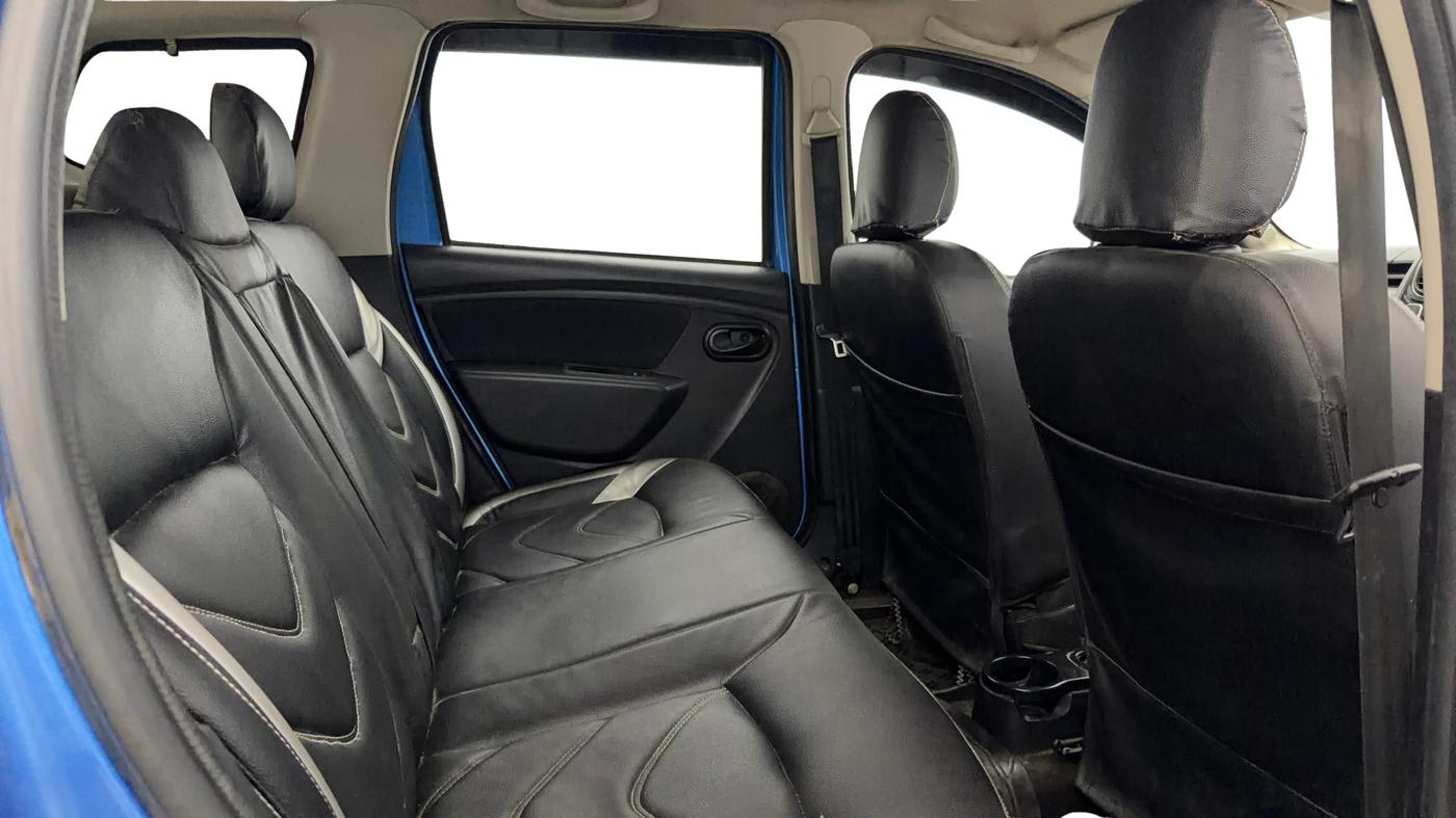 2019 Renault Duster RXS OPT CVT, Petrol, Automatic, 68,783 km, Right Side Rear Door Cabin