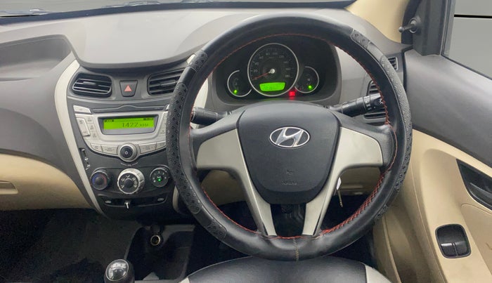 2016 Hyundai Eon MAGNA + AIRBAG, Petrol, Manual, 72,191 km, Steering Wheel Close Up