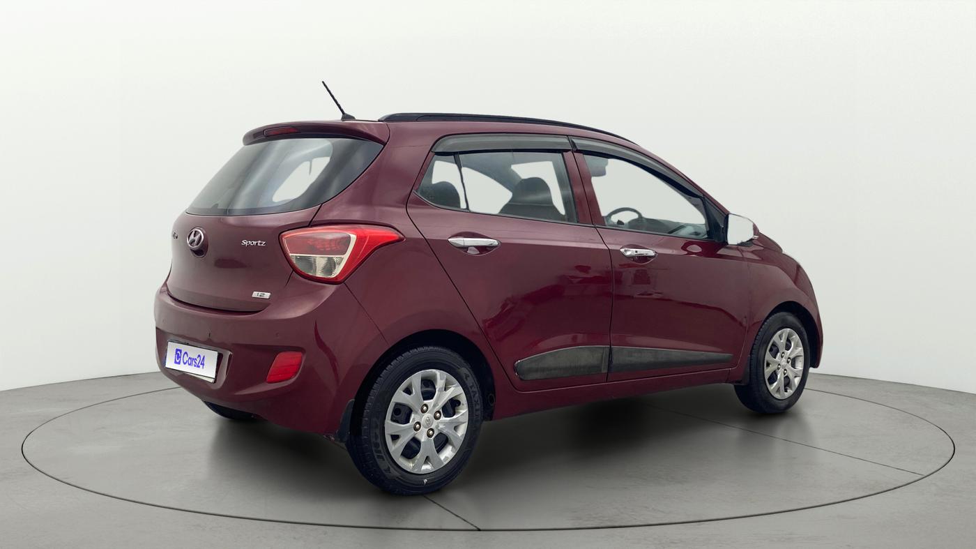 2016 Hyundai Grand i10 SPORTZ 1.2 KAPPA VTVT, Petrol, Manual, 83,953 km, Right Back Diagonal