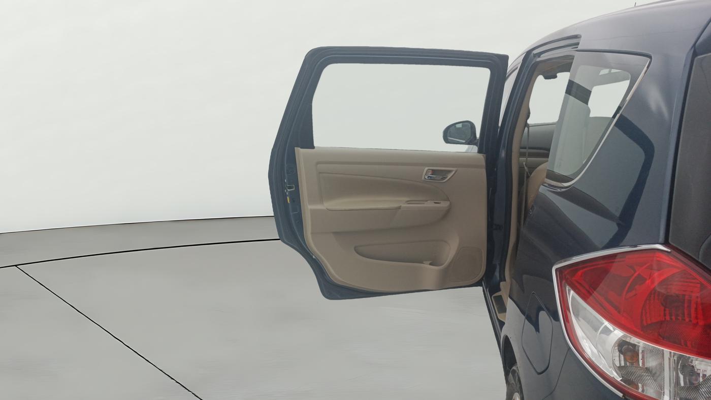 2018 Maruti Ertiga ZDI + SHVS, Diesel, Manual, 55,781 km, LHS Rear Door