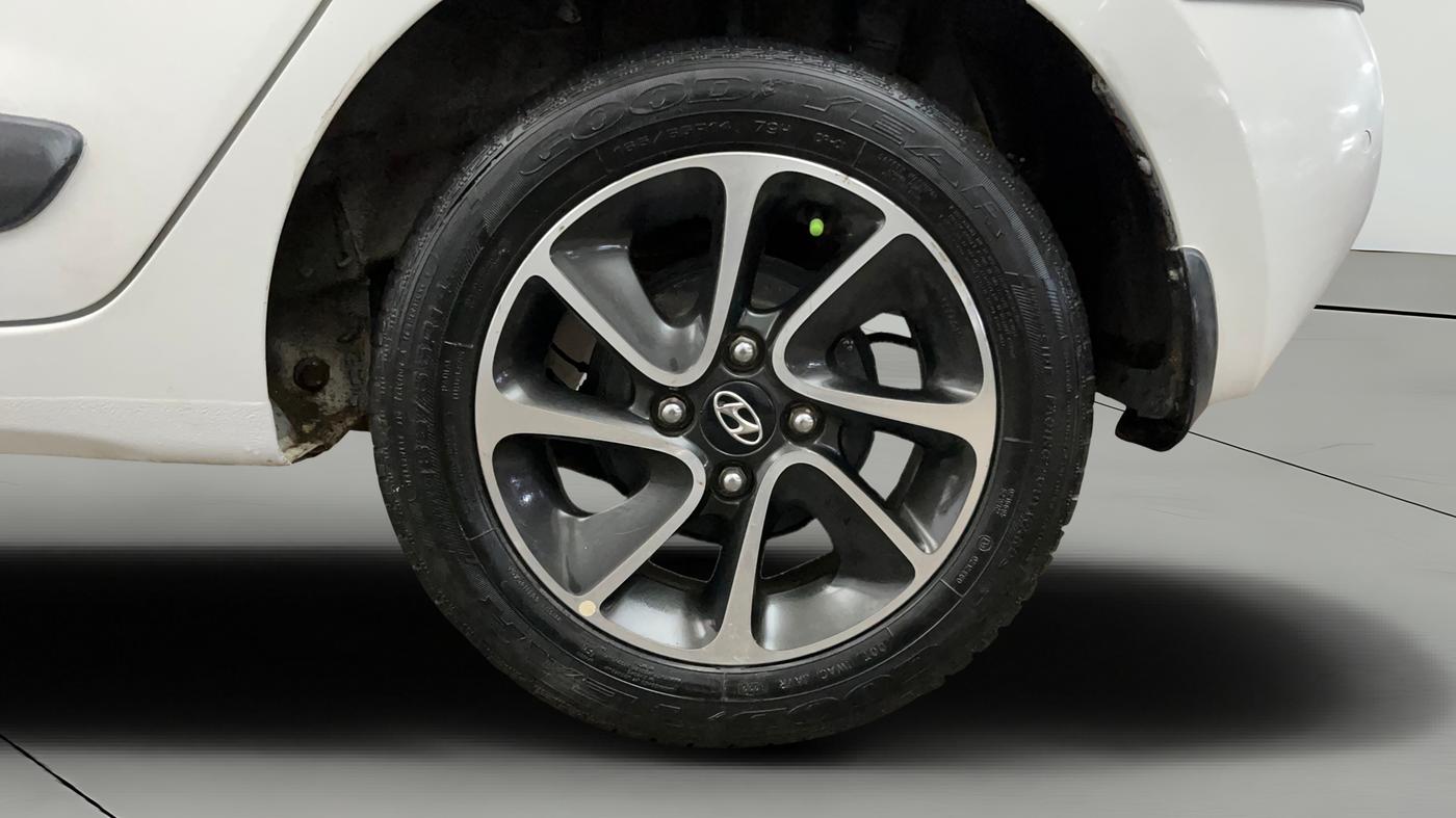 2019 Hyundai Grand i10 SPORTZ (O) AT 1.2 KAPPA VTVT, Petrol, Automatic, 59,776 km, Left Rear Wheel