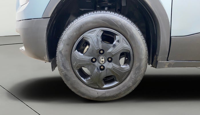 2022 Tata PUNCH ACCOMPLISHED MT, Petrol, Manual, 34,171 km, Left Front Wheel