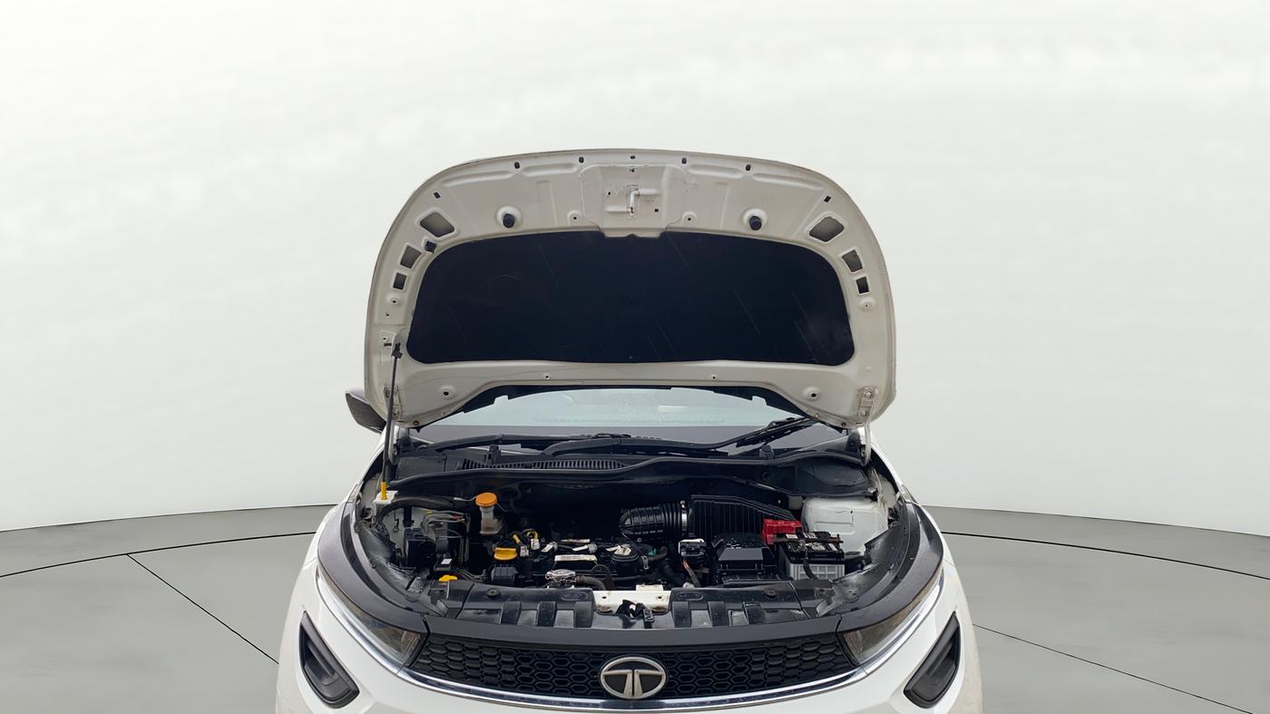 2021 Tata ALTROZ XM PLUS PETROL, Petrol, Manual, 28,422 km, Open Bonet