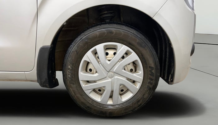 2019 Maruti New Wagon-R LXI CNG 1.0, CNG, Manual, 87,990 km, Right Front Wheel