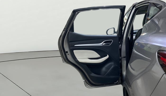 2022 MG ASTOR SHARP 1.5 MT, Petrol, Manual, 62,976 km, LHS Rear Door