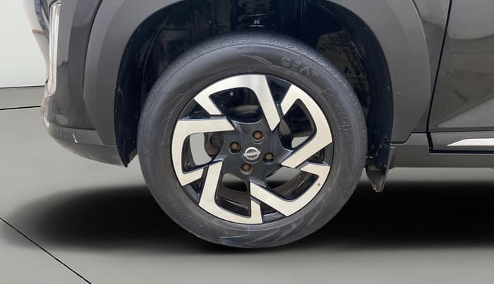 2022 Nissan MAGNITE XV MT, Petrol, Manual, 62,306 km, Left Front Wheel