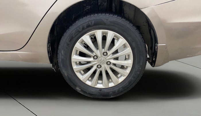 2018 Maruti Ciaz ZETA AT 1.5  SHVS PETROL, Petrol, Automatic, 62,036 km, Left Rear Wheel